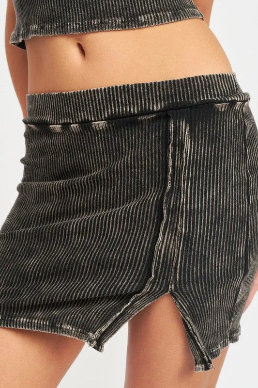 Emory Park GARMENT DYE SKIRT WITH SIDE SLIT