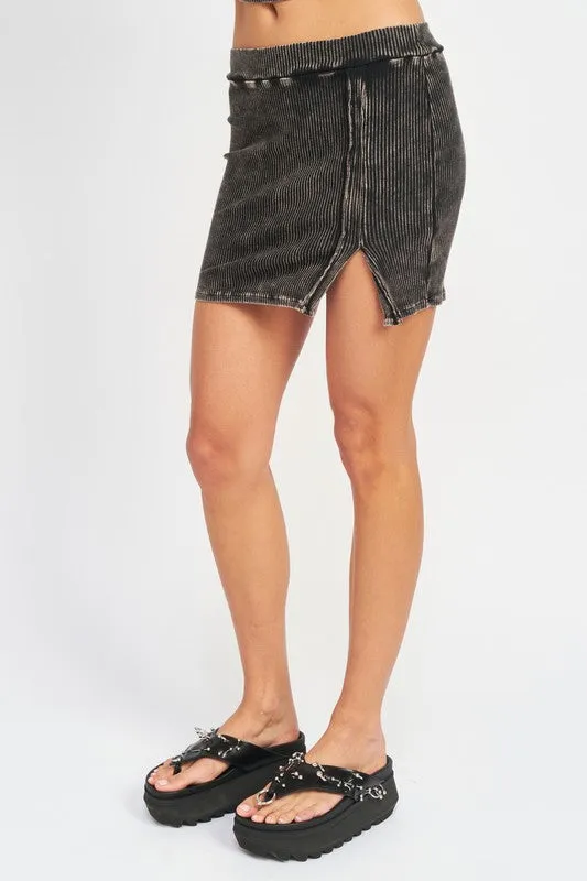 Emory Park GARMENT DYE SKIRT WITH SIDE SLIT