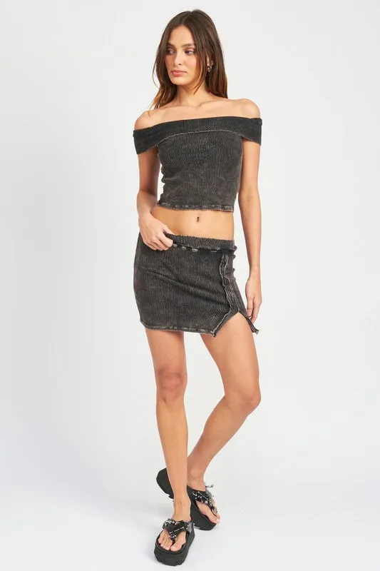 Emory Park GARMENT DYE STRAPLESS CROP TOP